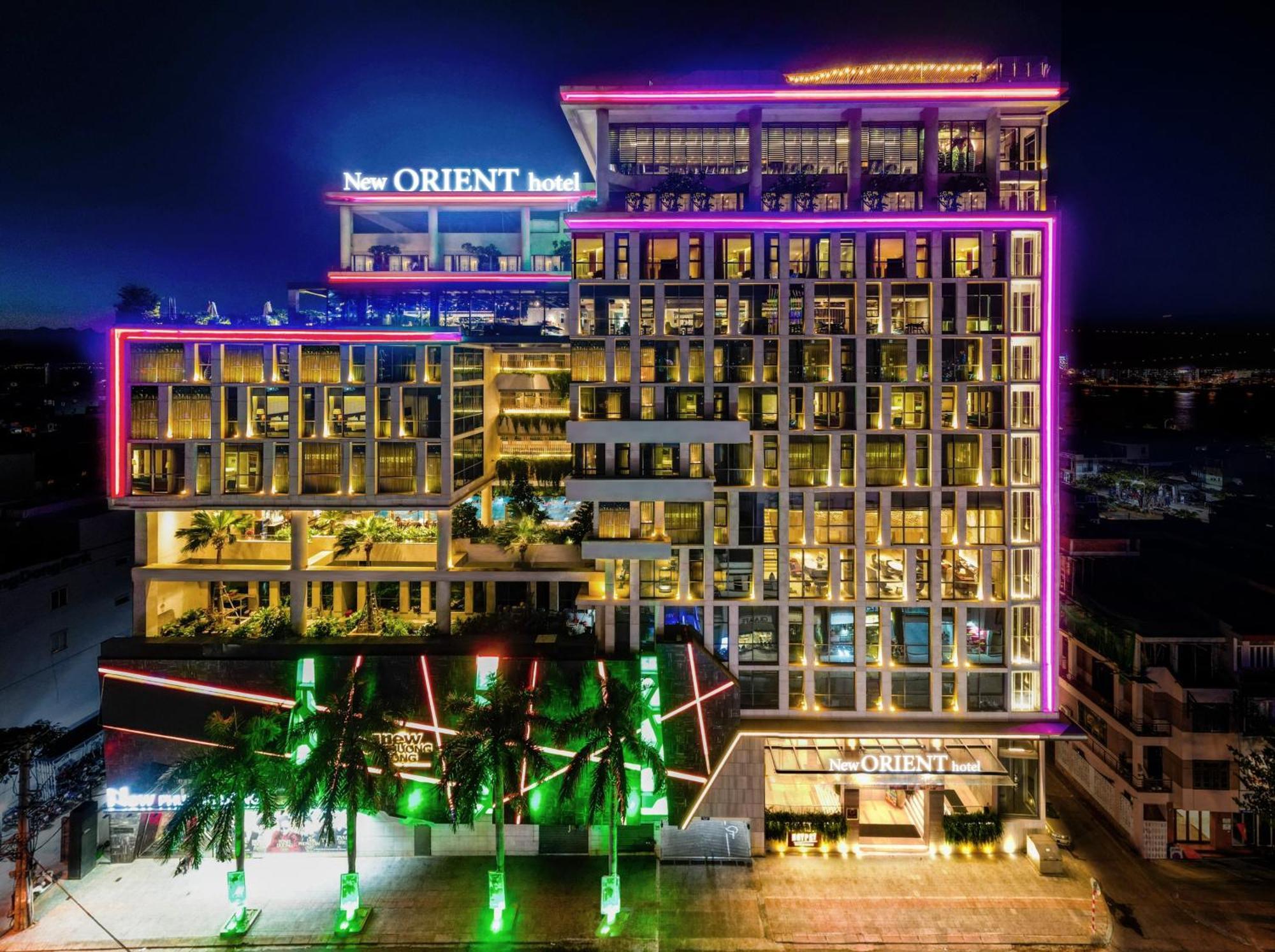 New Orient Hotel Da Nang Buitenkant foto